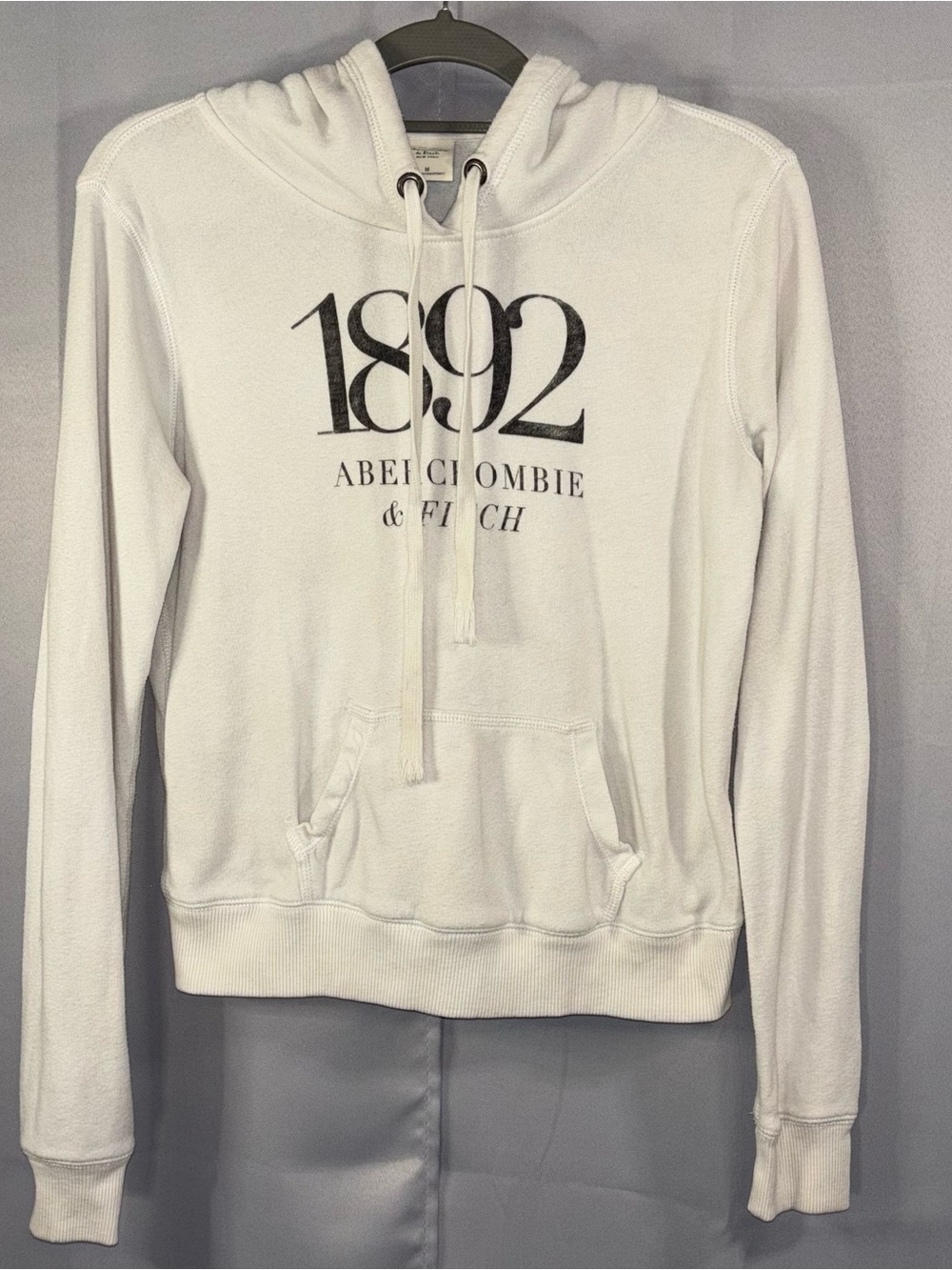 Abercrombie & Fitch White 1892 Graphic Hoodie Sweater